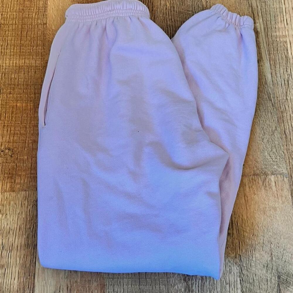 White fox pink sweatpants